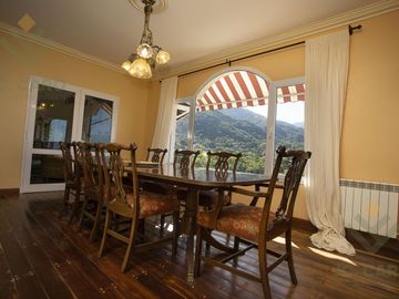 Espectacular Casa en Altos de San Lorenzo