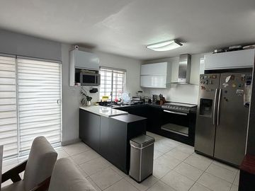 CASA EN VENTA, CUMBRES PROVENZA SEC VENTO - GARCIA N.L.
