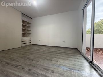 PH a Estrenar , con Balcon y Terraza sin Expensas