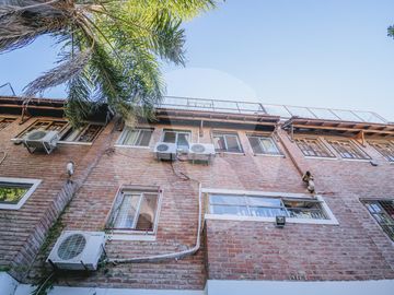 VENTA - DUPLEX 4 AMBIENTES   DEPENDENCIA Y ALTILLO - FLORIDA