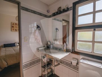 VENTA - DUPLEX 4 AMBIENTES   DEPENDENCIA Y ALTILLO - FLORIDA