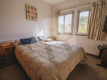 VENTA - DUPLEX 4 AMBIENTES   DEPENDENCIA Y ALTILLO - FLORIDA