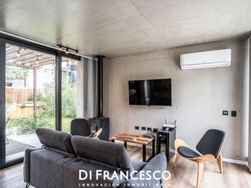 Casa en Venta Pinamar Norte - Frontera  Berlin Woods Seguridad 24 hs