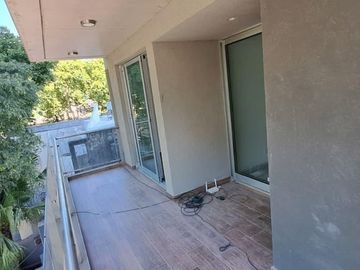 VENTA DEPARTAMENTO FRENTE CON PILETA Y GIMNASIO - ECHESORTU