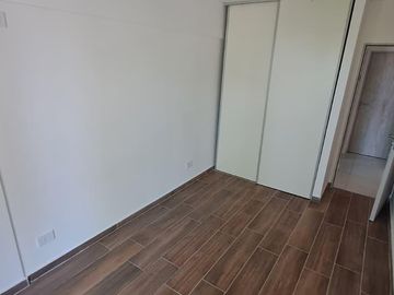 VENTA DEPARTAMENTO FRENTE CON PILETA Y GIMNASIO - ECHESORTU