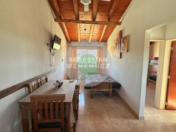 1 Hectárea - Vista a las Sierras - Con arroyo - 10 cuadras del lago - complejo -Venta casa siquiman