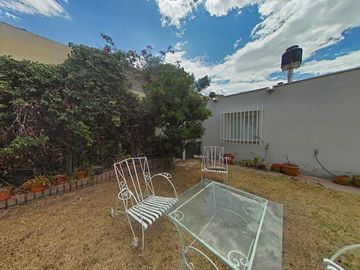 CASA EN VENTA SEXTA SECCION MENDOZA 3 DORMITORIOS CON TOUR VIRTUAL