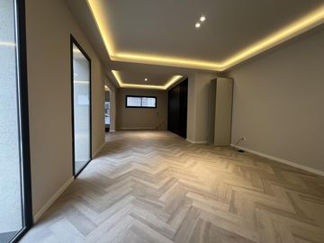 Venta casa Rosario barrio Abasto 4 Dormitorios luminosa moderna estrenar amplia