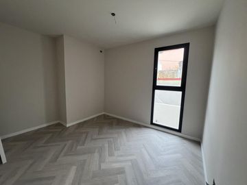 Venta casa Rosario barrio Abasto 4 Dormitorios luminosa moderna estrenar amplia