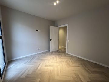 Venta casa Rosario barrio Abasto 4 Dormitorios luminosa moderna estrenar amplia