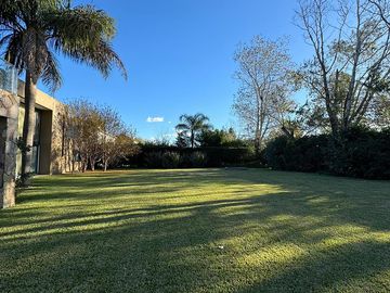 Casa en  venta 9 ambientes en Ayres de Pilar, Pilar