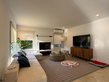 Casa en  venta 9 ambientes en Ayres de Pilar, Pilar