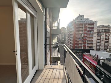 Departamento en venta-3 ambientes con dependencia-Centro-Mar del Plata