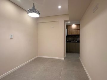 Departamento en venta-3 ambientes con dependencia-Centro-Mar del Plata
