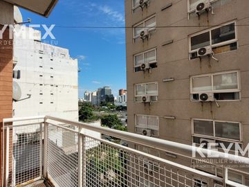 Alquiler temporario dos ambientes en San Telmo con balcón