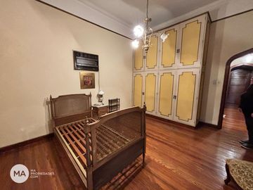 Casa Casona 8 Dormitorios Antigua - Balcarce 1100 - Centro Rosario | Venta