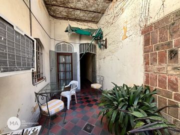 Casa Casona 8 Dormitorios Antigua - Balcarce 1100 - Centro Rosario | Venta