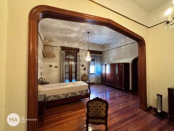 Casa Casona 8 Dormitorios Antigua - Balcarce 1100 - Centro Rosario | Venta