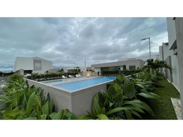 VENTA CASA 2 PISOS CONDOMINIO COCLI CIUDAD COUNTRY JAMUNDI (JH)