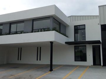 Bodega en Renta sobre Prolongación San Juan Bosco León Guanajuato Zona Norte