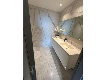 ALQUILER DE APARTAMENTO AVENIDA BALBOA 105M2 PH NUOVO BY ARMANI JP
