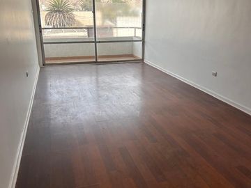 Se arrienda departamento