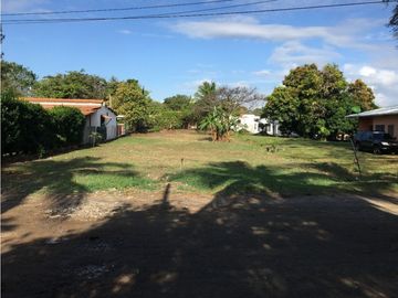 SE VENDE TERRENO EN PLAYA CORONADO DE 800 M2  PLANO