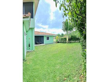 SE VENDE CASA CLUB ECUESTRE CORONADO 327M2 CON PISCINA Y TERRAZAS