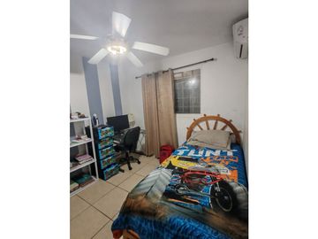Venta de casa en PH Los Olivos-Arboledas-La Chorrera-JB
