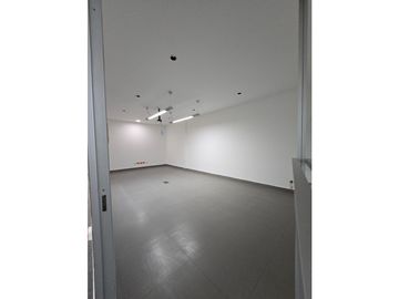 Venta de Bodega con anden | centro logístico Milla 8
