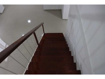 VENDO APTO DUPLEX  EN BARRIO SAN VICENTE CALI (JPG) CW:9307614