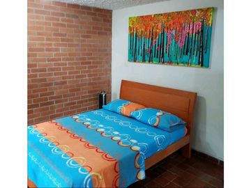 VENDO CASA EN PRADOS DEL NORTE CALI (JPG) CW:9307748