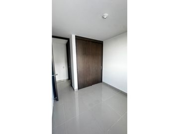 VENDO APARTAMENTO PISO 5 EN VALLE DEL LILI (P.Z) CW:9685802