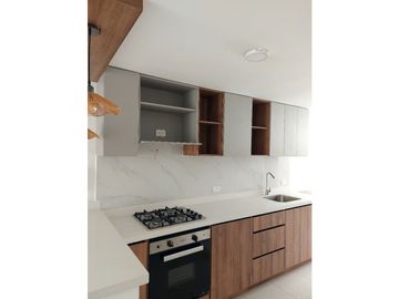 VENDO APARTAMENTO PISO 3 EN EDIFICIO EN GRANADA (D.M) CW:9885394