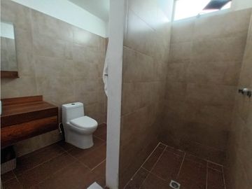 VENDO LINDA CASA REMODELADA EN EL CASTILLO (A.M) CW:9920935