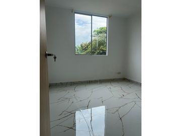 VENDO LINDO APARTAMENTO PISO 2 EN CIUDAD MELENDEZ (P.Z) CW:10125900