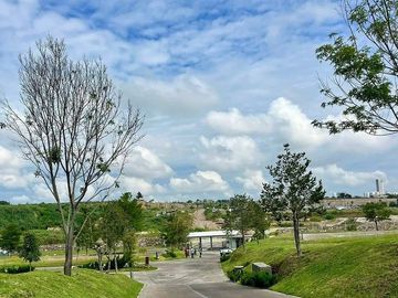 Terreno en venta en Lomas Acueducto