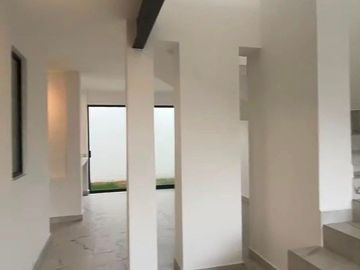 CASA DE AUTOR NUEVA EN VENTA IKAYA ZIZANA-ZAKIA QUERETARO