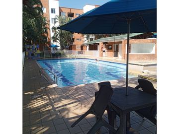 VENDO APTO PISO 5 CON ASCENSOR EN PRADOS DEL LIMONAR (A.M) CW:10201468