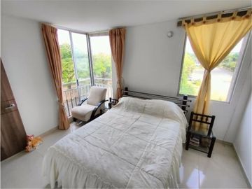 Venta Apartamento en La Hacienda, Sur de Cali 4062.