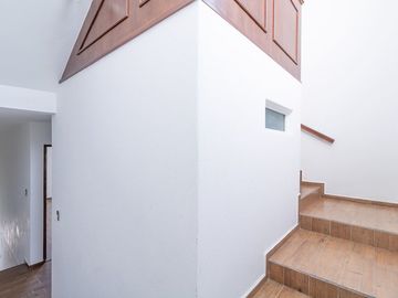 CASA EN LOMAS DEL TEC - $9.4 MDP