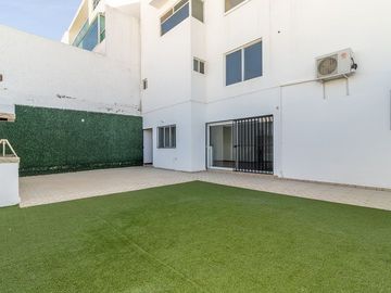 CASA EN LOMAS DEL TEC - $9.4 MDP