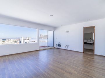 CASA EN LOMAS DEL TEC - $9.4 MDP