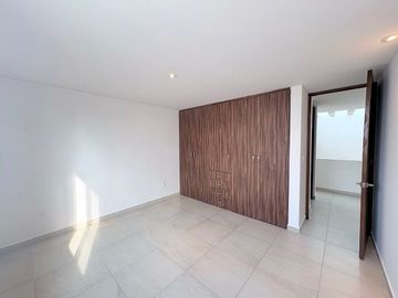 CASA EN PRIVADA FORJA REAL - $2.95 MDP