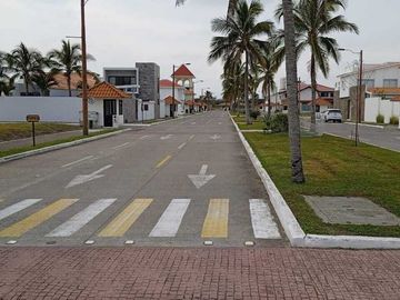 TERRENOS EN VENTA EN EL SENDERO RESIDENCIAL, ALVARADO, VER.