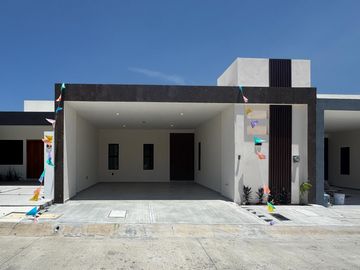 CASA EN PUNTO LOMAS DE UN NIVEL EN VENTA
