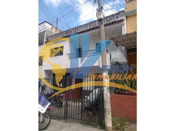 SE VENDE MAGNIFICA CASA   EN DIAMANTE 1