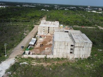 DEPARTAMENTO EN VENTA EN TEMOZON NORTE, MERIDA AMUEBLADO Y CON AMENIDADES