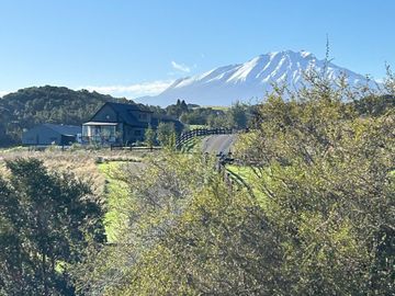 A 8 KM DEL CENTRO, PARCELA CON VISTA A VOLCANES