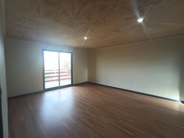 AMPLIA CASA EN PARCELA EN CHANCOYÁN ALTO